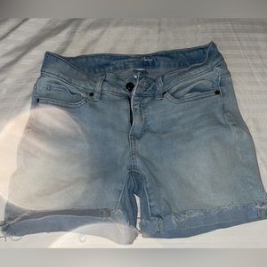 Women’s shorts
